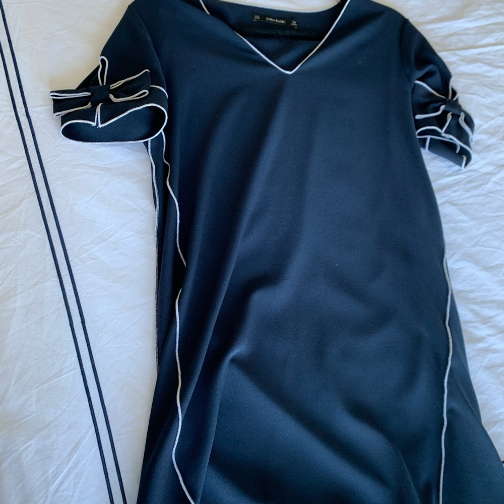 Zara basic navy mini dress - Picture 2 of 4